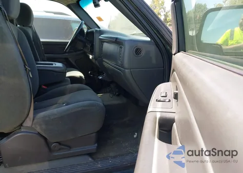 2004 Chevrolet Silverado 1500 Ls из США, поврежденный, VIN 2GCEK19T741246704